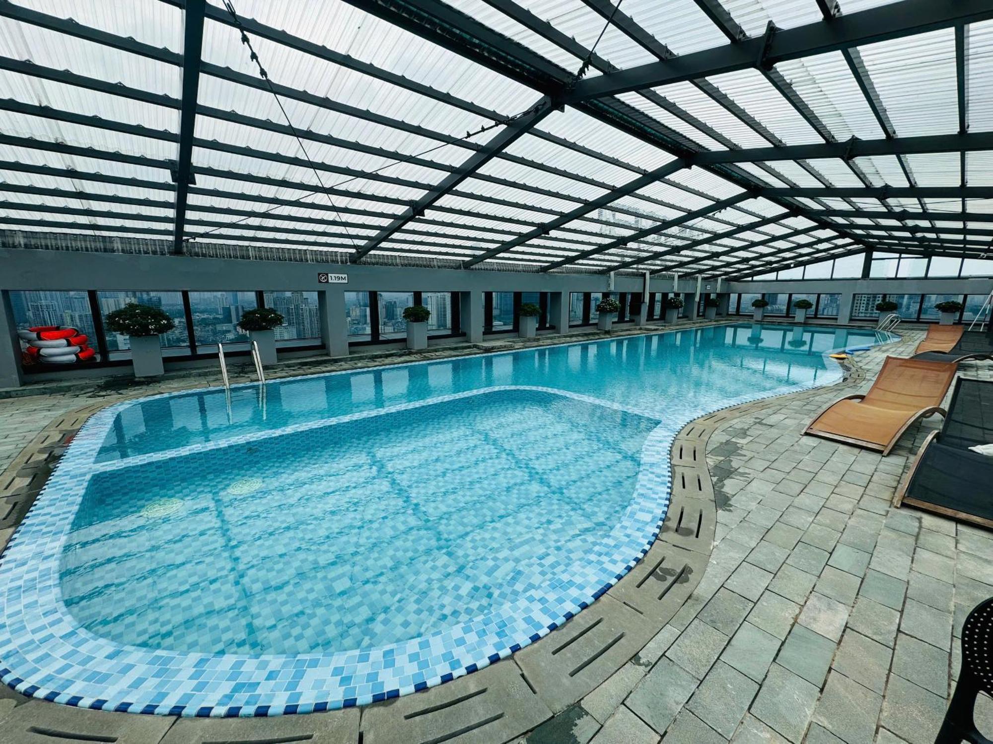 Lancaster Luxury