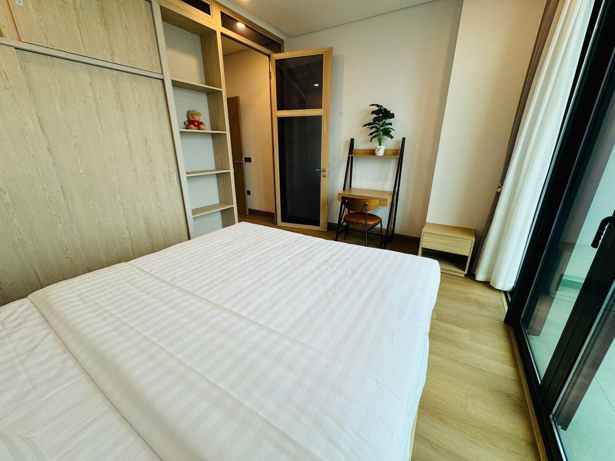 Lancaster Luxury * Hà Nội